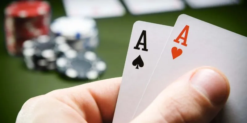 Tìm hiểu luật chơi cơ bản của Poker